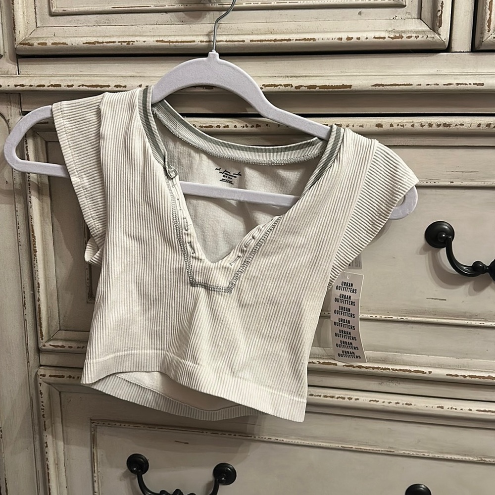 Urban outfitters top!